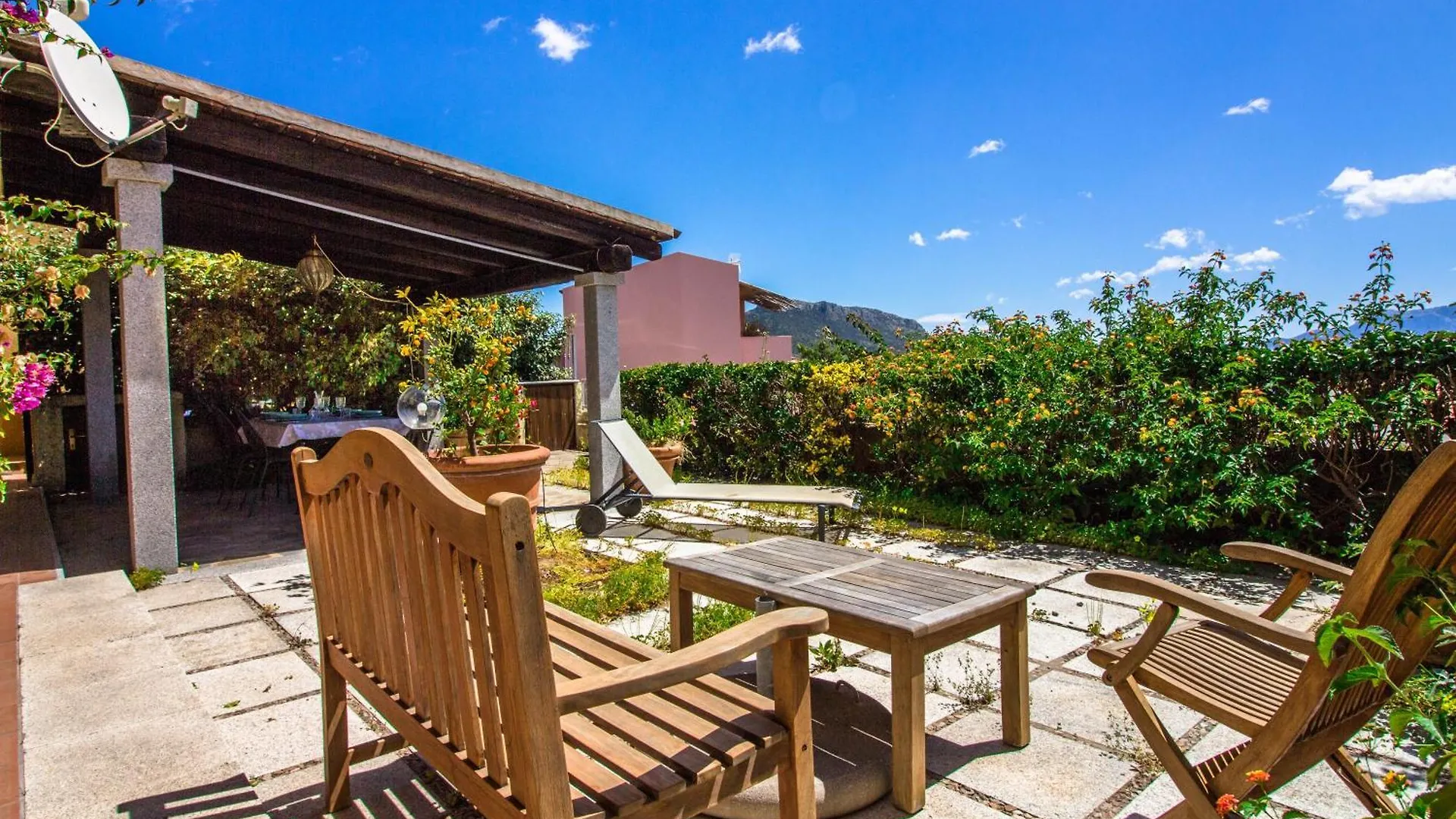 Golfo Aranci - Sea View Apartment With Veranda!