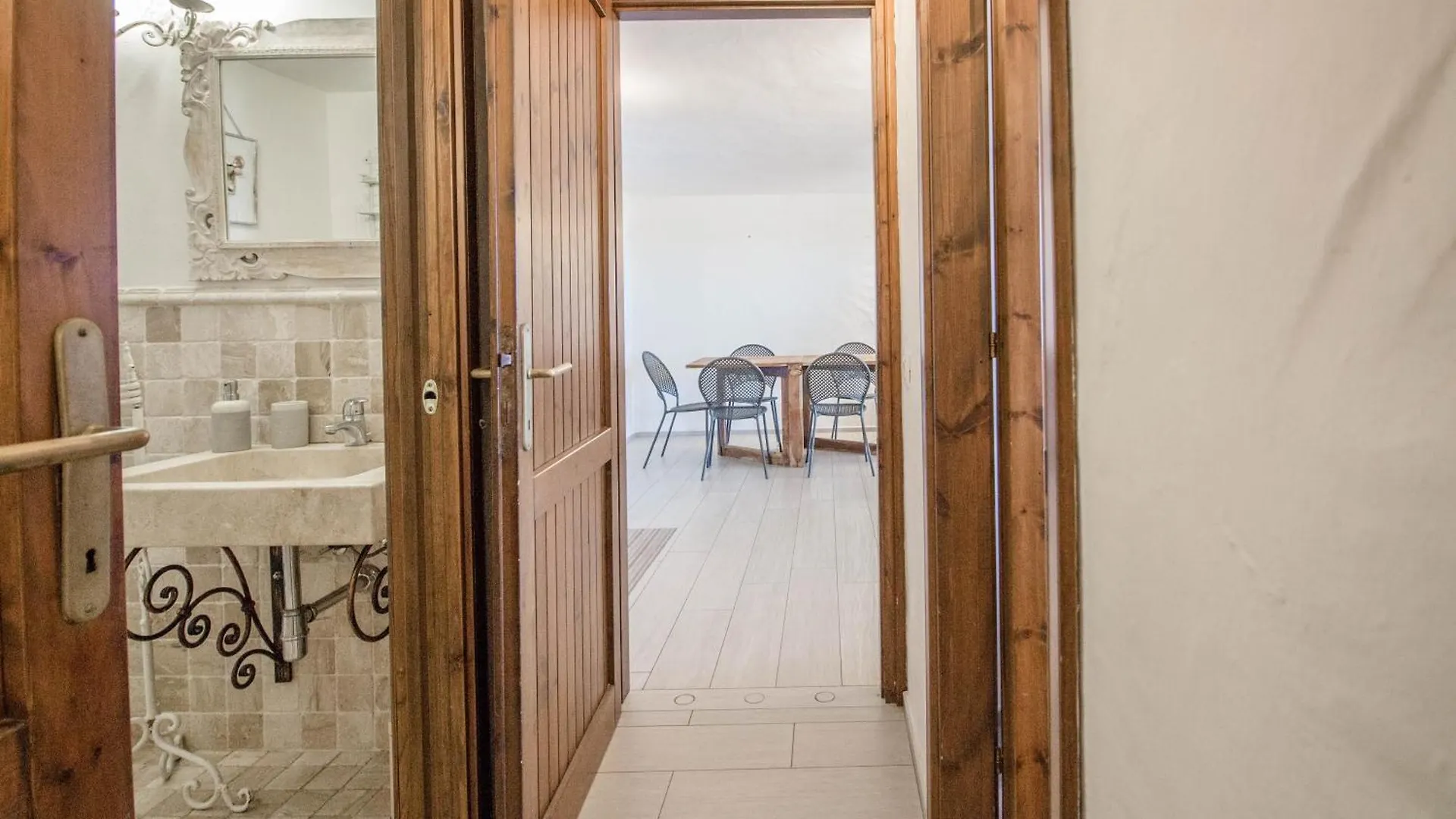 Golfo Aranci - Sea View Apartment With Veranda! Italy