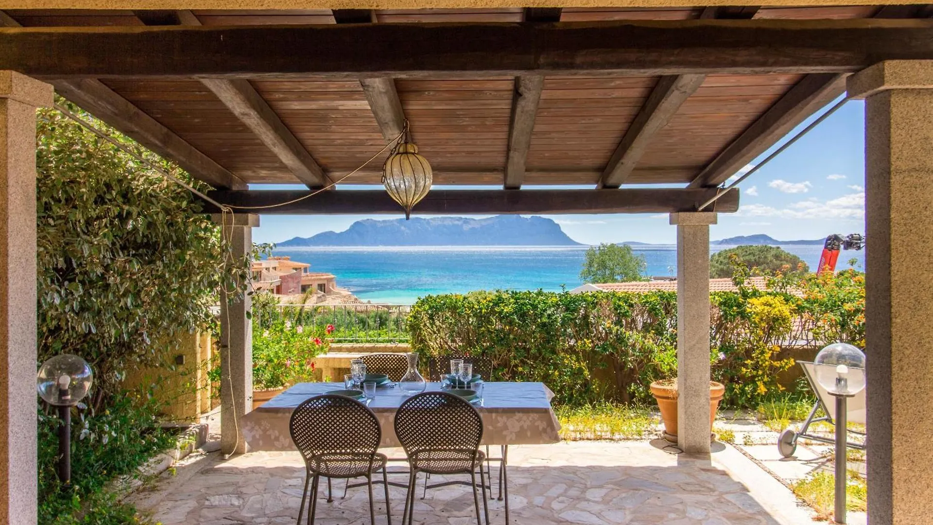 Golfo Aranci - Sea View Apartment With Veranda! 0*, Golfo Aranci