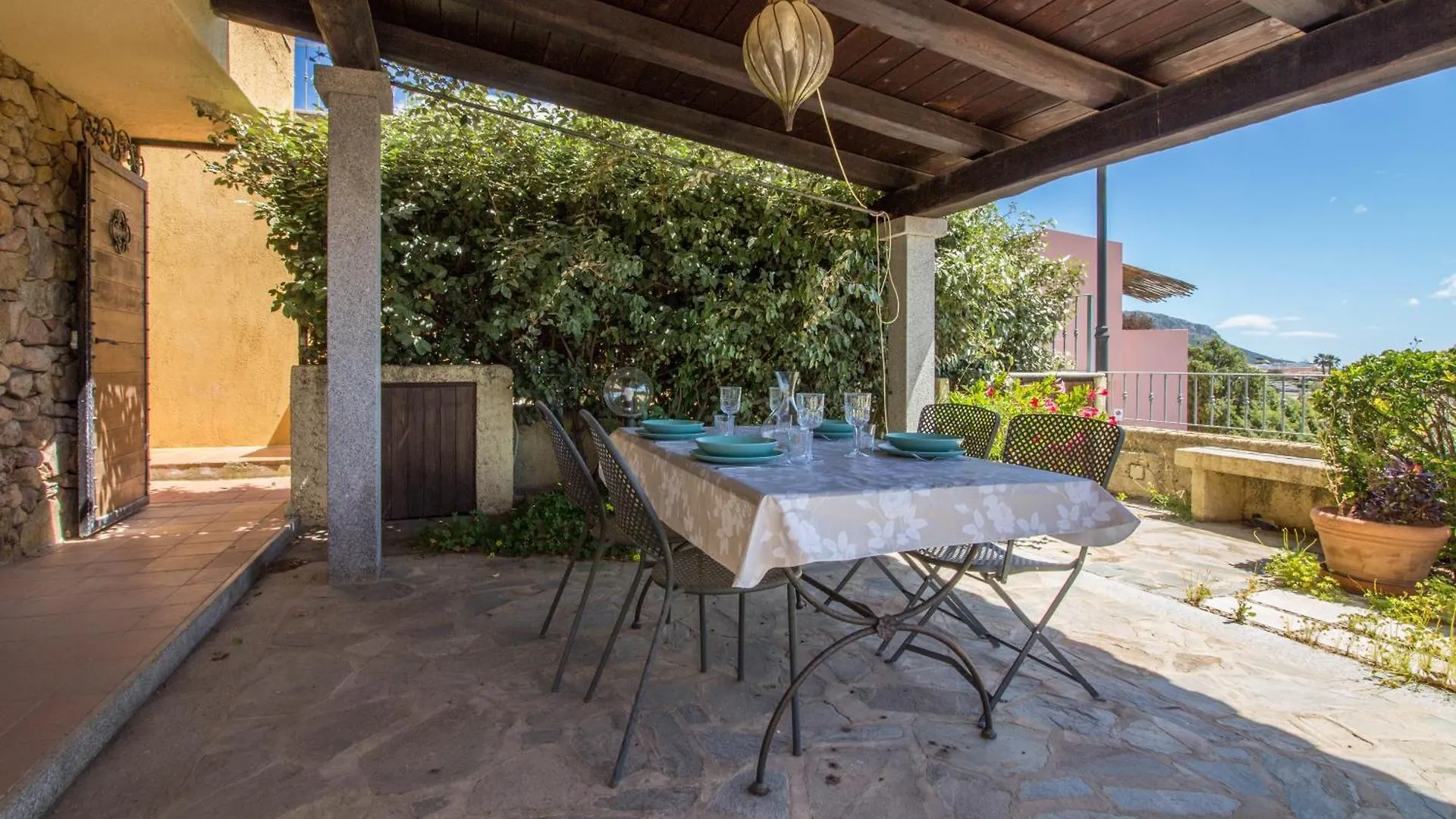 Golfo Aranci - Sea View Apartment With Veranda!