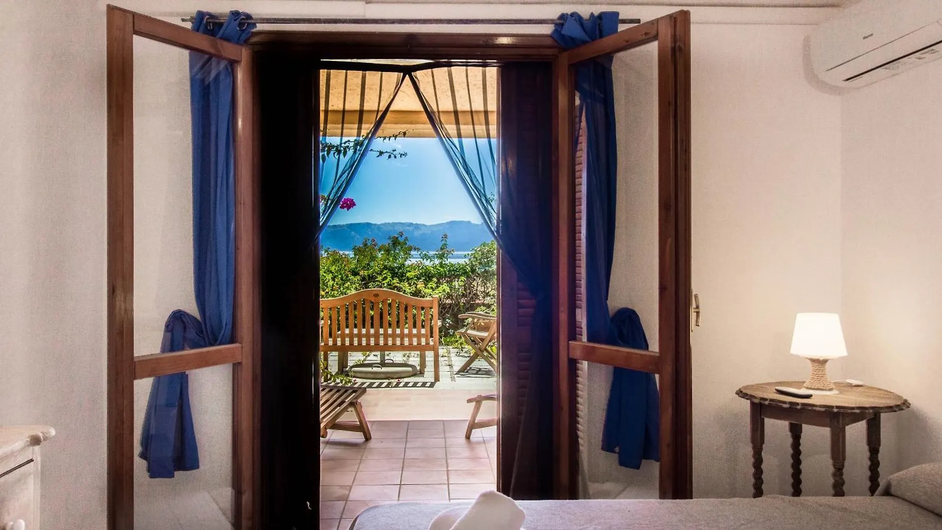 Golfo Aranci - Sea View Apartment With Veranda!