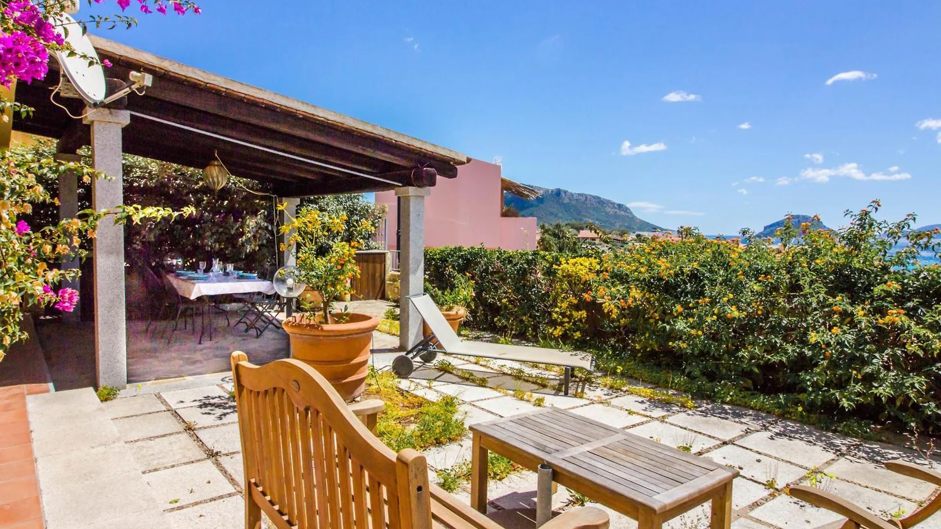 Golfo Aranci - Sea View Apartment With Veranda! 0*, Golfo Aranci