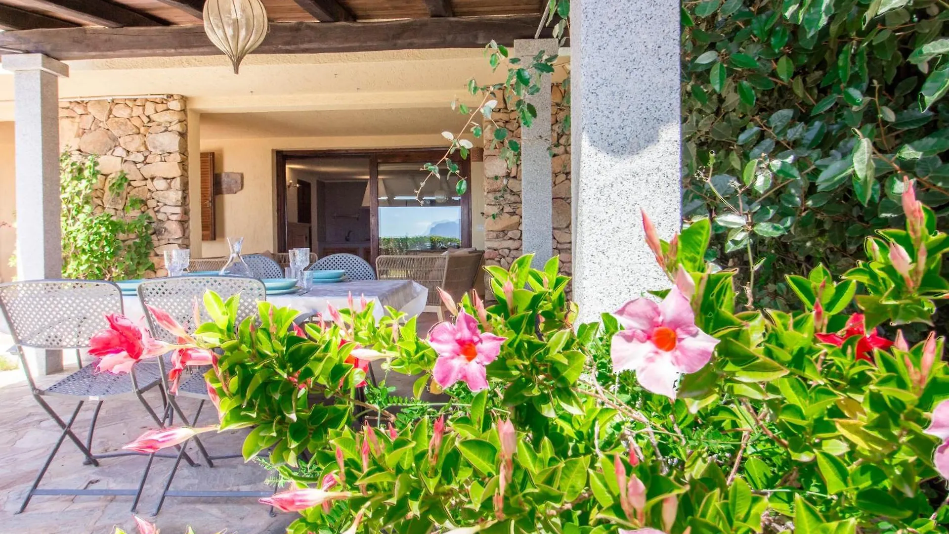 Golfo Aranci - Sea View Apartment With Veranda!